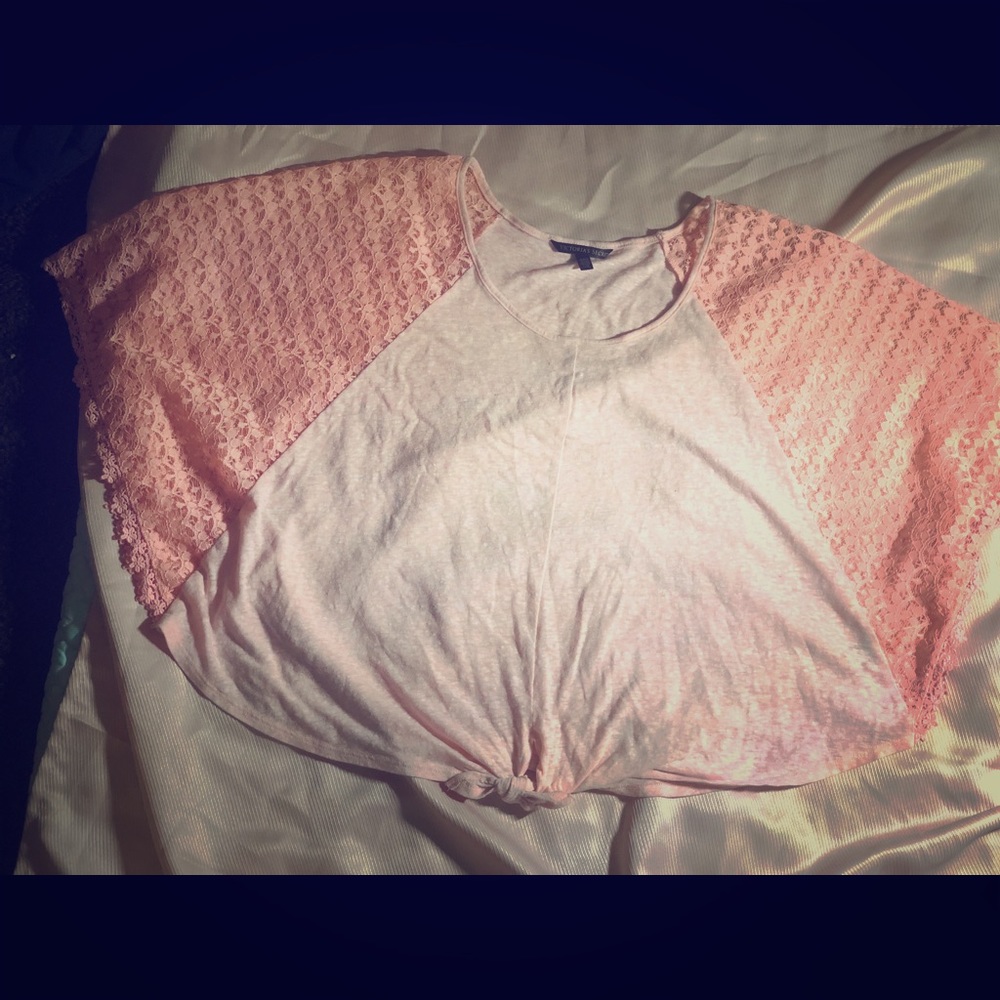 Beautiful comfy lace tied-front top